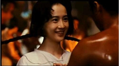 比贾静雯更红！却因*规则潜**被迫出家做了尼姑，今为年迈父母还俗捞金