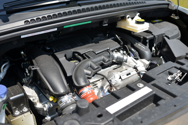 试驾新东风标致3008:首次搭载ADAS是一种怎样的体验?