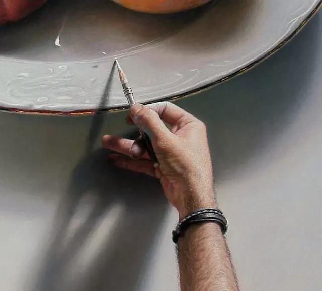 当代最厉害的超写实大师,自学超写实油画