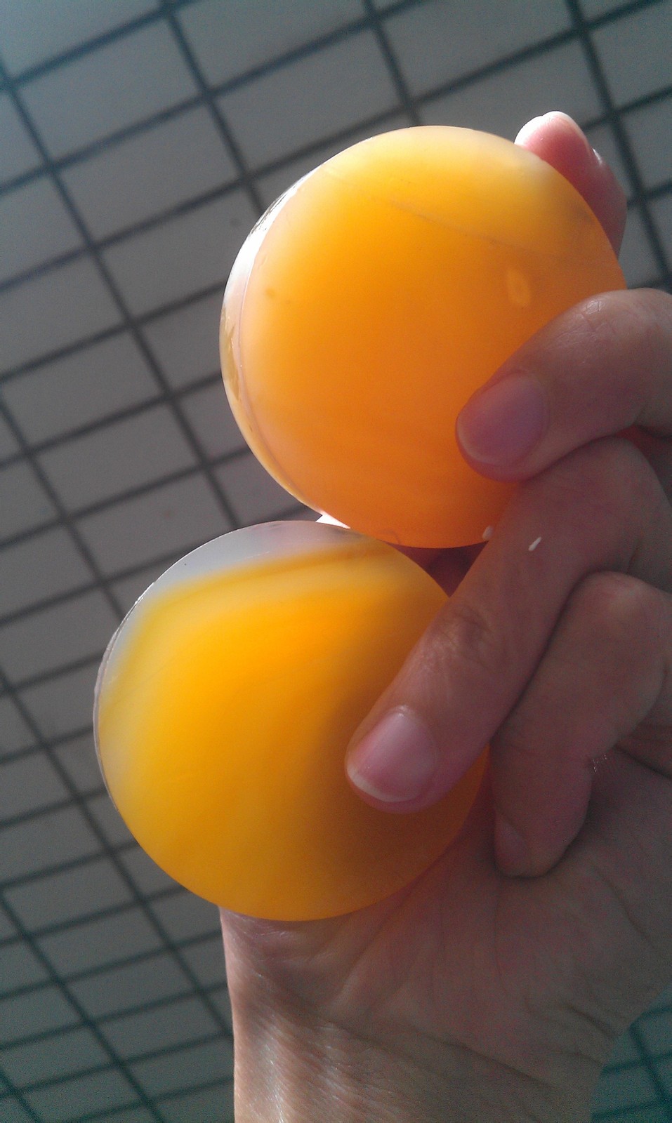 容易失水的玉,玉缺水会变黄