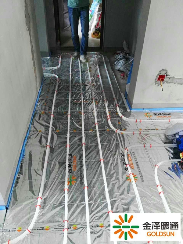家里安装的水地暖怎么供最划算,水地暖安装哪个最实惠