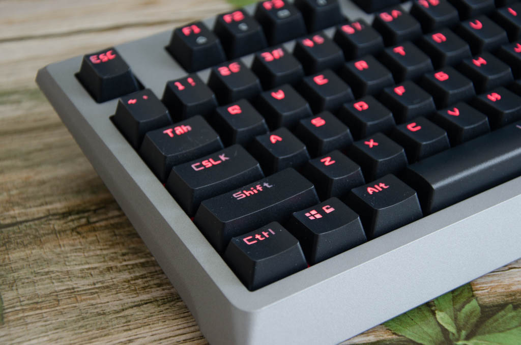 红轴机械键盘和普通键盘区别,机械键盘和机械轴键盘