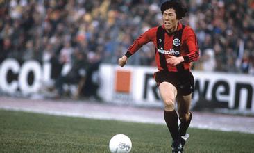 他是20世纪亚洲最佳球员，德甲MVP，惨遭韩国足协执教禁令！