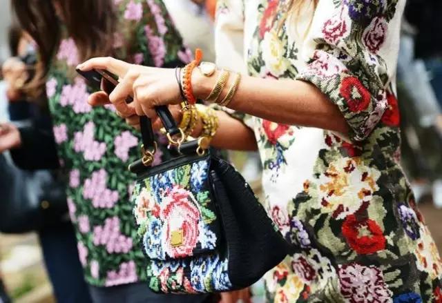 戴什么饰品好看又洋气,如何好看又不夸张的戴首饰