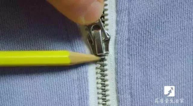 鞋子褶皱处挤脚,新鞋太挤脚怎么办