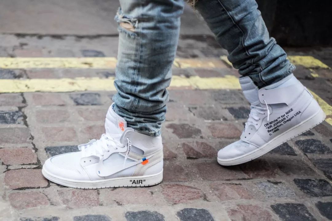 我们穿什么衣服可以风格多变,我们穿什么衣服最好看