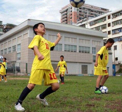 喊出“涯喺客家人”这一声,客家足球等待了28年