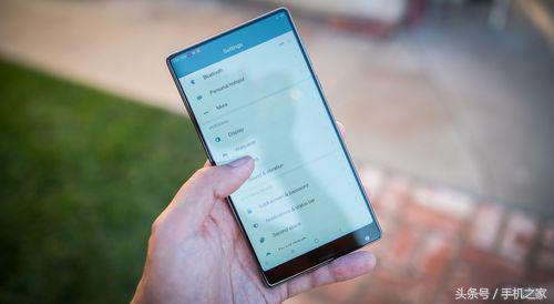 刘海屏为什么会在今年爆发,刘海屏顶部爆屏