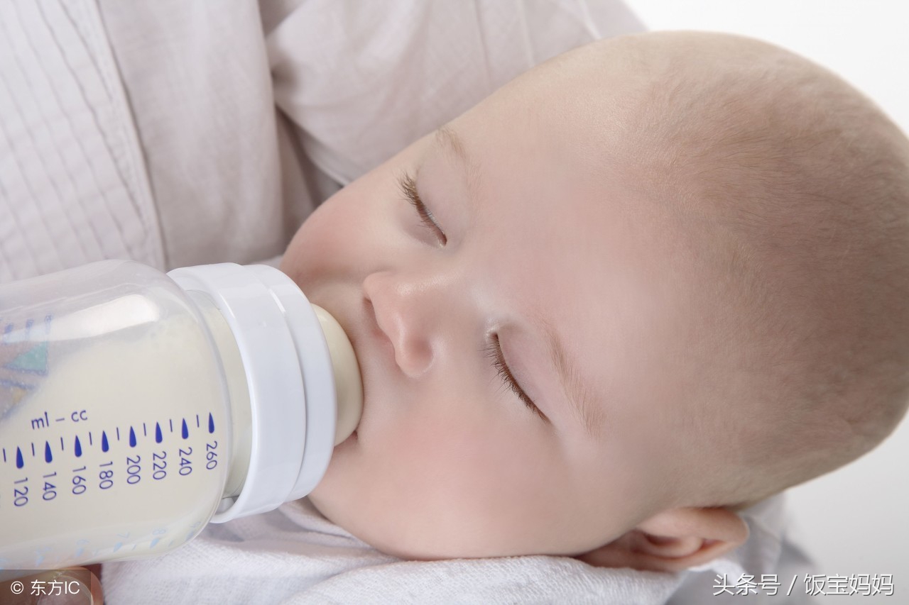乳头混淆怎么办？亲身经验有妙招！宝妈不再为不能亲喂发愁！