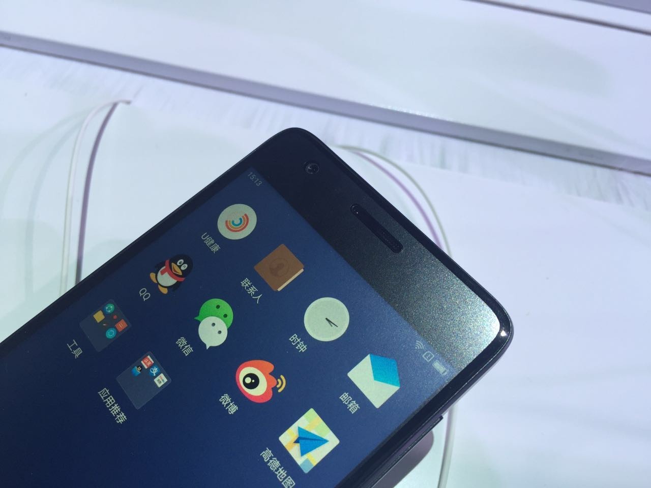 最具性价比小屏旗舰ZUK2上手体验