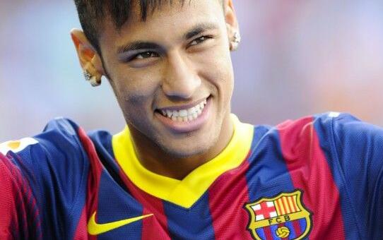 足球明星篮球鞋,足球明星的战靴