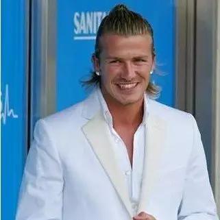 不得了了，如今的年轻人啊，一言不合就换发型！