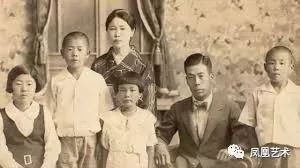 凤凰艺术｜陆蓉之：女神草间弥生，刚刚跨入89岁生日