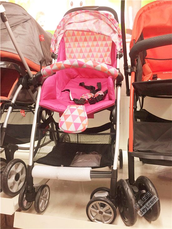 汉正街童装直播间秒杀,汉正街品牌童装直播间