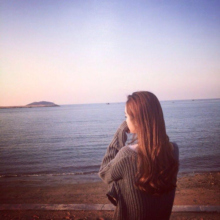 姑娘不要为了男人放弃自己,女人不要为了一个男人独守其身