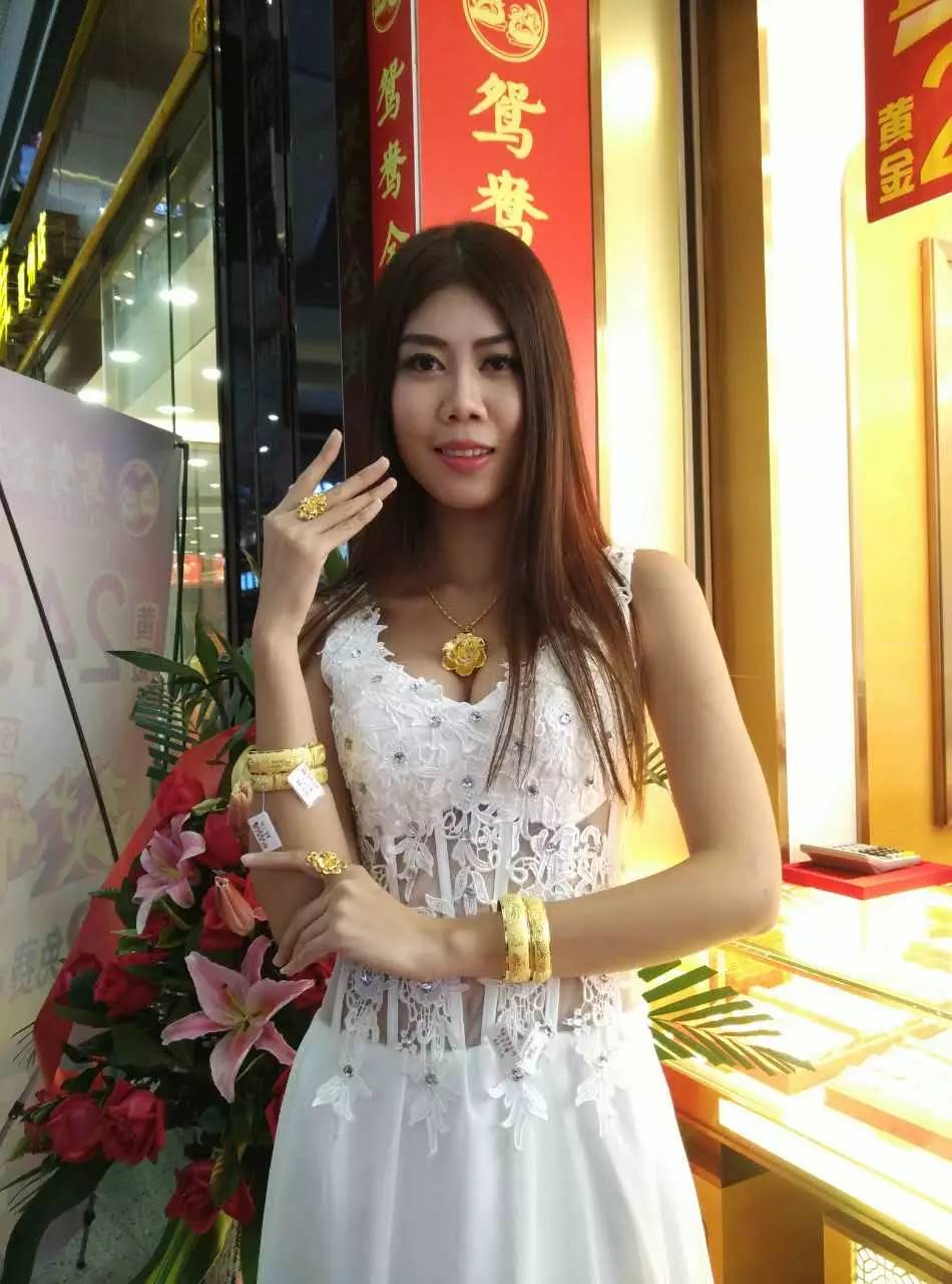 金山广场优惠团购,金山湖广场团购