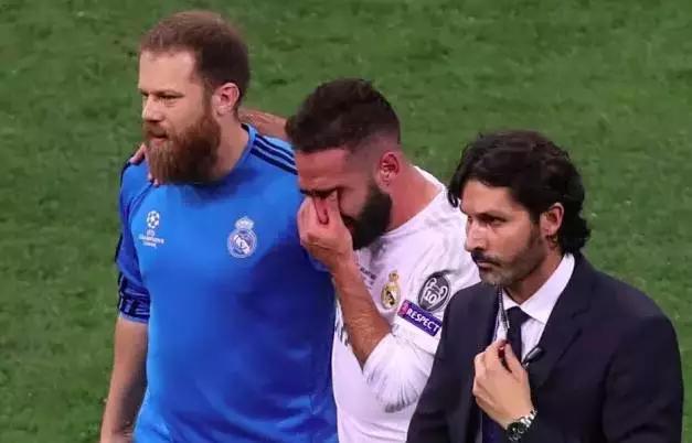 两大巨星悲情离开欧洲杯,盘点欧洲杯已经告别的巨星