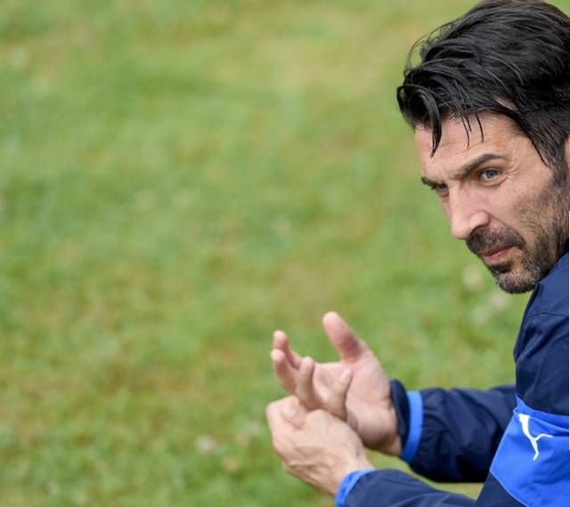 今天是全中国高考日英语,今天是高考日