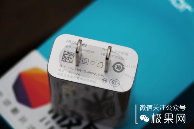 翻转吧摄像头,前后都能照出完美的照片:荣耀7i体验