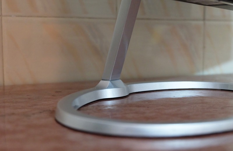 无频闪24寸显示器推荐,低闪屏显示器测评