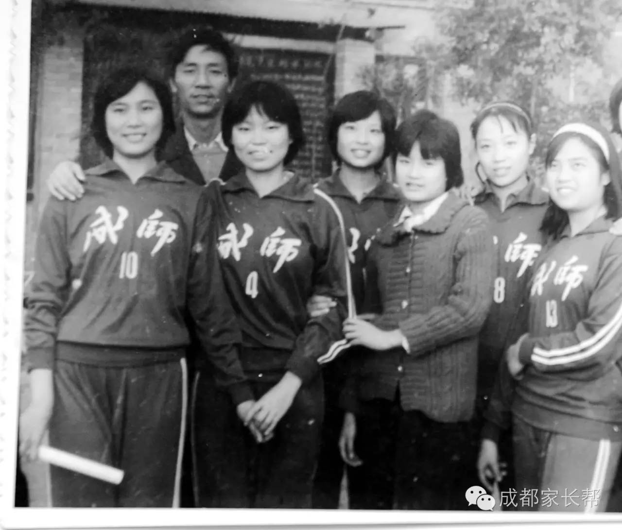 成都市金沙小学校长钟樱,成都金沙小学校长钟樱