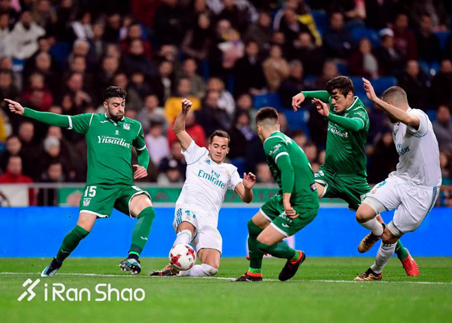 耐克亚瑟士联名跑鞋,一周运动新品春日跑鞋打响技术战