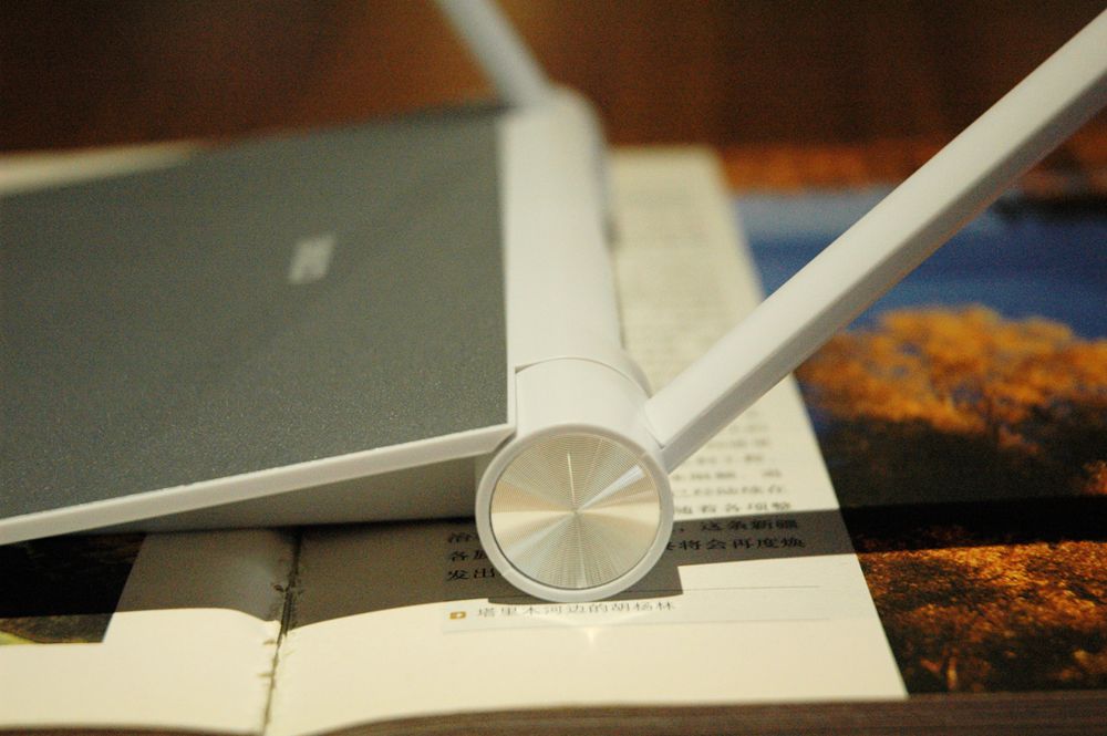 这款路由器竟然被做成了精美的艺术品！360安全路由评测