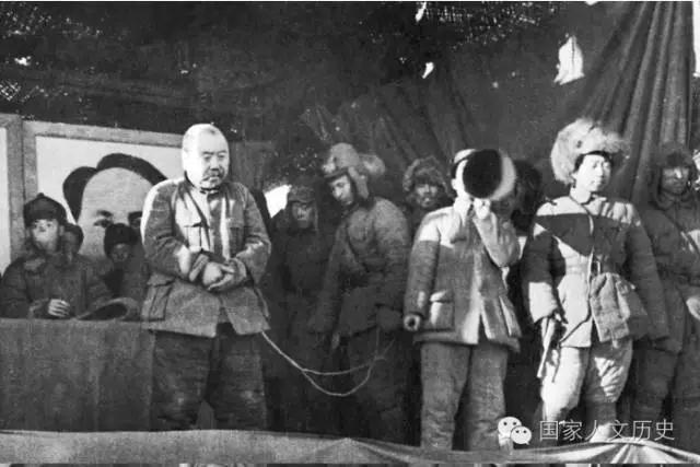 “花蝴蝶”“草上飞”,你能想到这是东北“胡子”的名字?