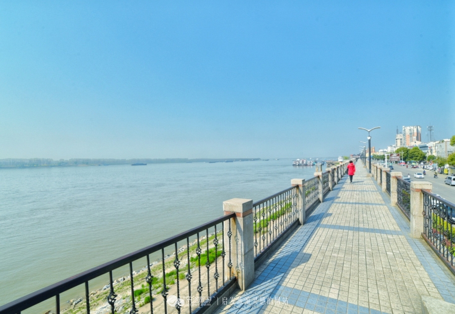 山灵水韵，德才兼备，了不起的安庆*光春**