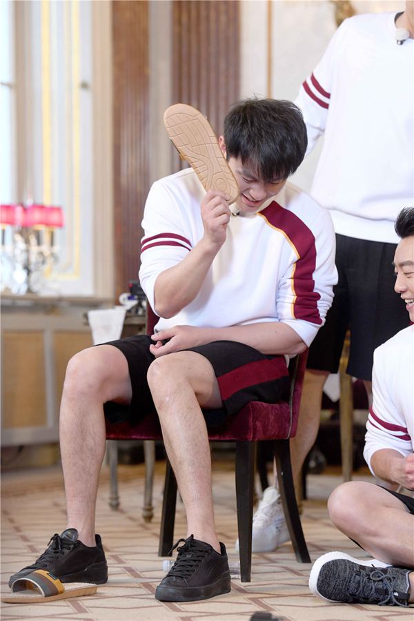 《奔跑吧》热血回归邓超终极挑战直言要放弃鹿晗惨遭李晨秒杀