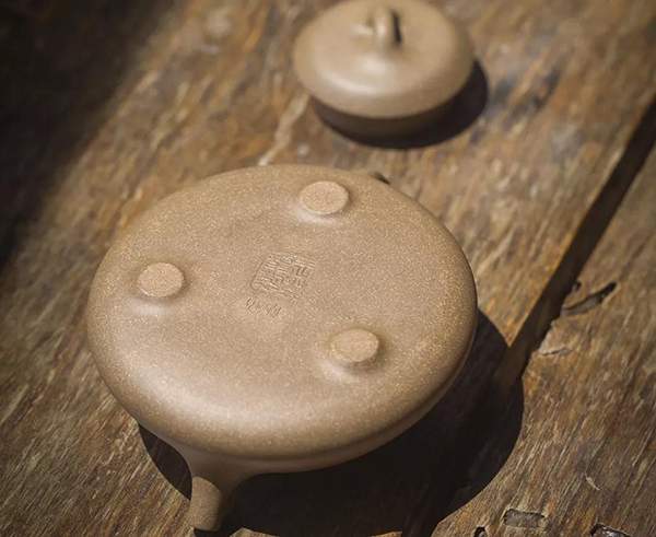 为什么别人养的壶那么干净,为啥养了十几年的紫砂壶泡茶好喝