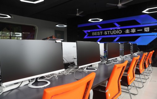 学电竞专业学生到底是什么样的感受，前景怎么样？