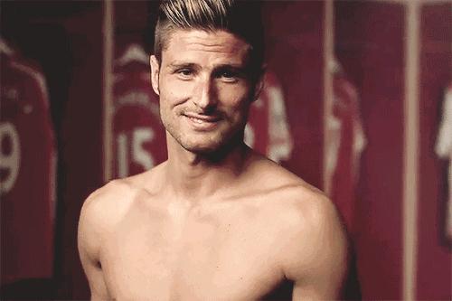 欧洲杯假球迷聊天,欧洲杯球迷第一视角