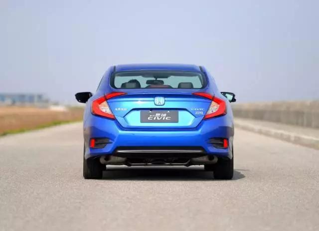 思域1.0试驾视频,思域19款1.0