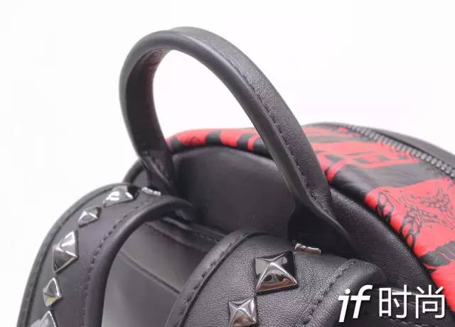 什么样的双肩包流行到人手一只，而且真的背不坏？