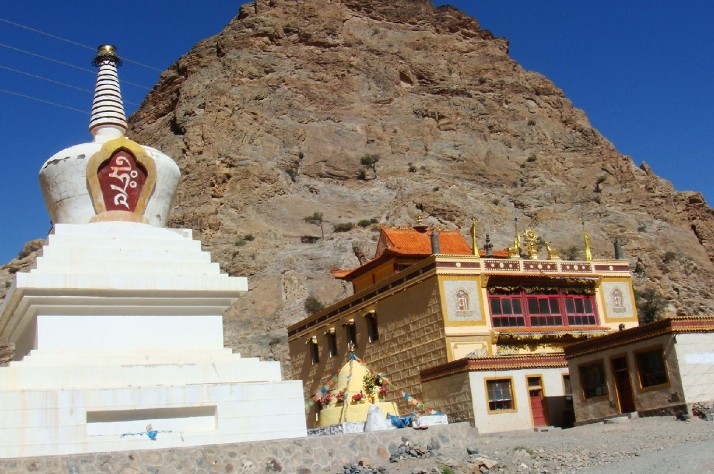 重回巴彦淖尔：八百里河套我用三天走过，十四年之痒我于一夕安放