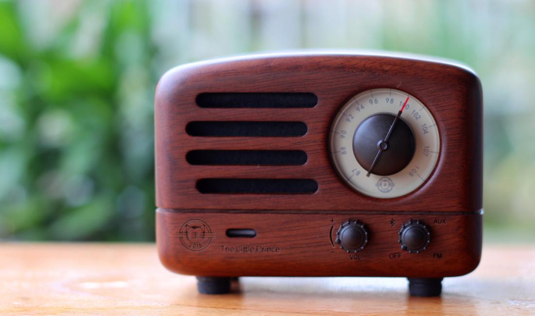纯木品质古典韵味，聊一聊猫王小王子Radio蓝牙音箱