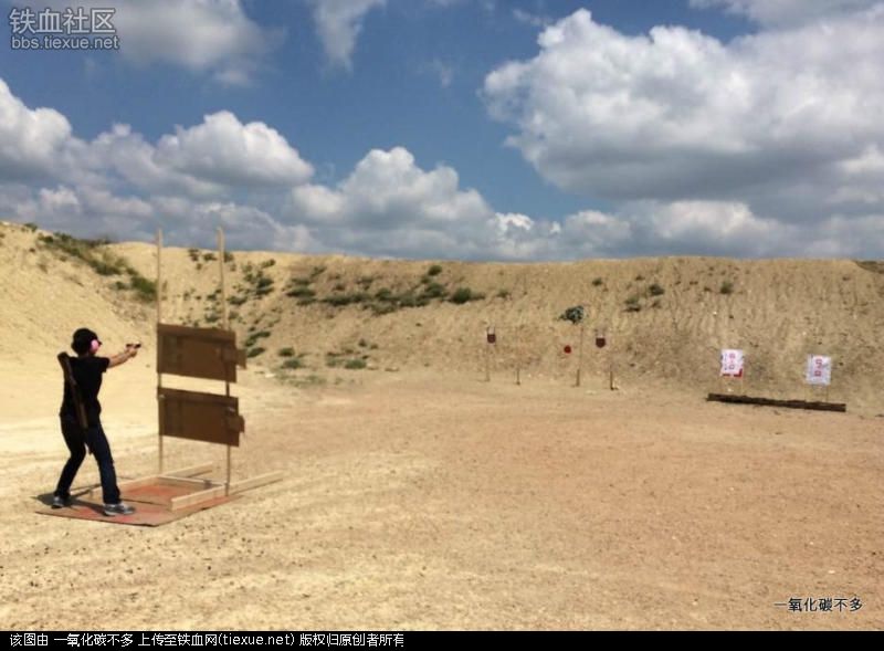 26岁女汉子苦练20年武功越战越勇,女汉子练枪视频