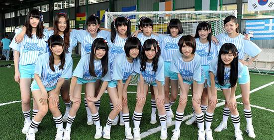 错过这期的足球宝贝兄弟们要等上五百年！