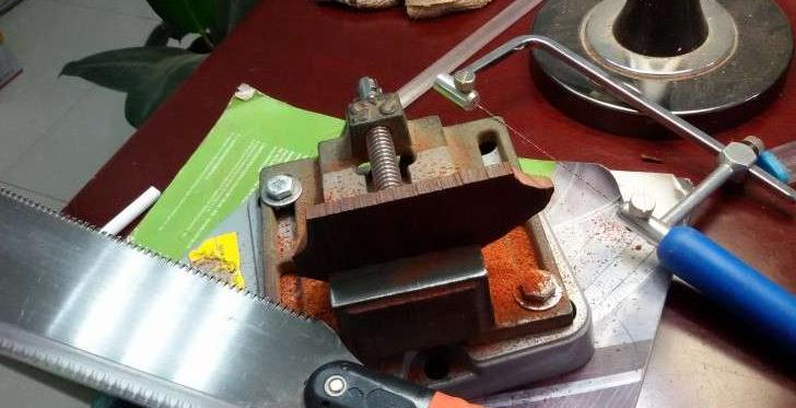 天然紫檀木梳子纯手工制作,小叶紫檀梳子做法