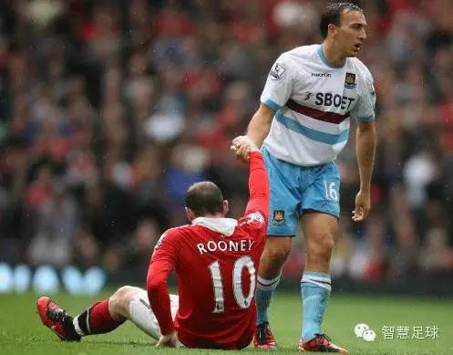 足球告别赛感动瞬间,足球十大催泪感动瞬间