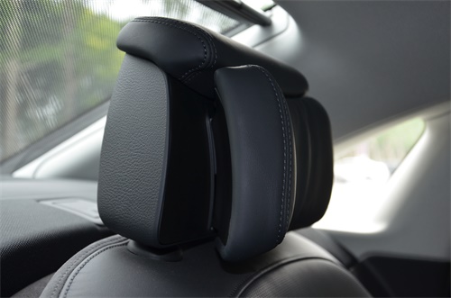 一切为了老板,2022奥迪a8l霍希版试驾视频