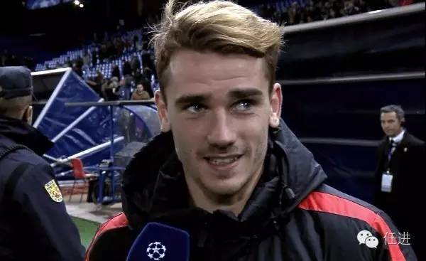 瓒崇悆鍜垖瑙嗛,瓒崇悆鍘熷湴鑸旂悆