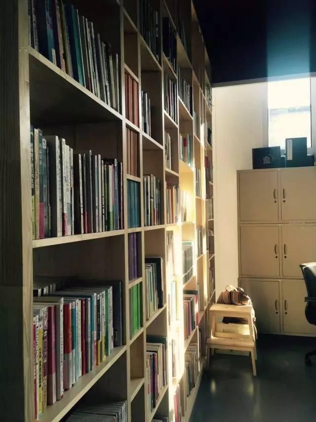 办公室简单书架,办公室书架高级感