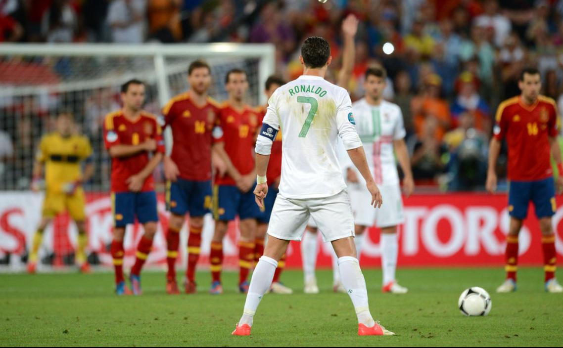 据说这才是C罗选择努比亚的原因:门框是他最大的敌人