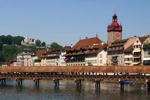 惊艳维多利亚女王和雨果瑞士最值得一去的夏季避暑胜地