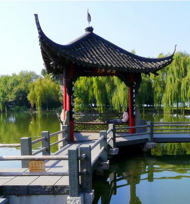 涨知识了原来房子是这样盖的,一层屋顶古建筑