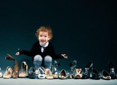 怎么给宝宝选合适脚码的鞋子,宝宝小脚丫适合穿什么鞋