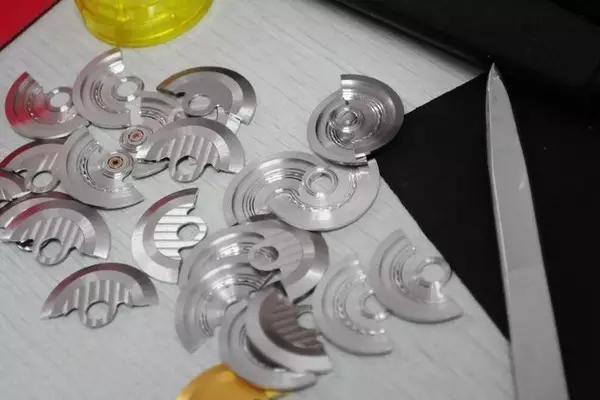 浪琴月相gs真假对比,浪琴手表质保卡真假图片对比