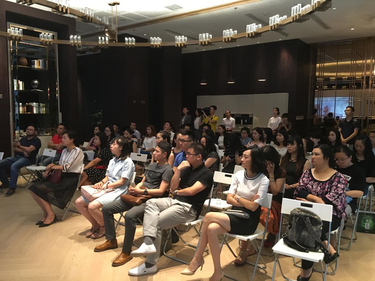 4000万的豪宅视频,4000万豪宅被曝光